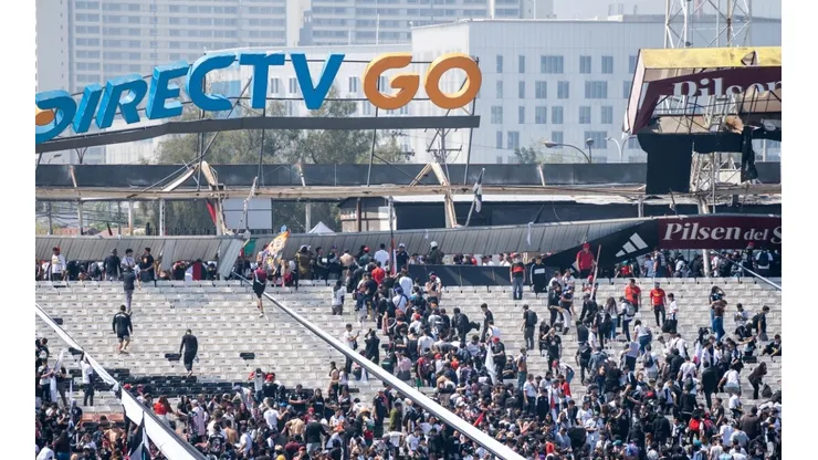 El techo del Estadio Monumental colapsa en pleno Arengazo