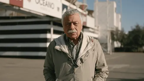 Caszely relata con emoción el gesto del CSD Colo Colo para su estatua.