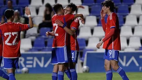 El equipo nacional busca despedirse con una victoria del Costa Cálida Supercup