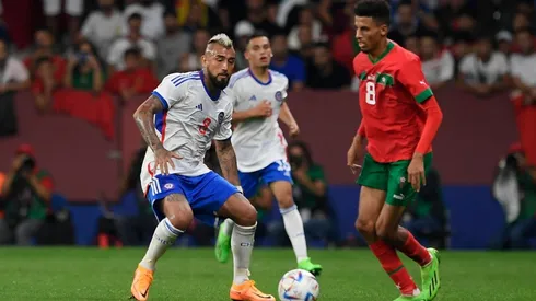 Arturo Vidal jugando ante Marruecos