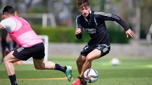 Arriagada apenas ha jugado dos partidos con el primer equipo albo en este 2022.