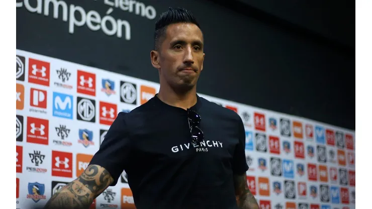 Barrios quiere guiarse en Colo Colo para su nueva experiencia como DT.