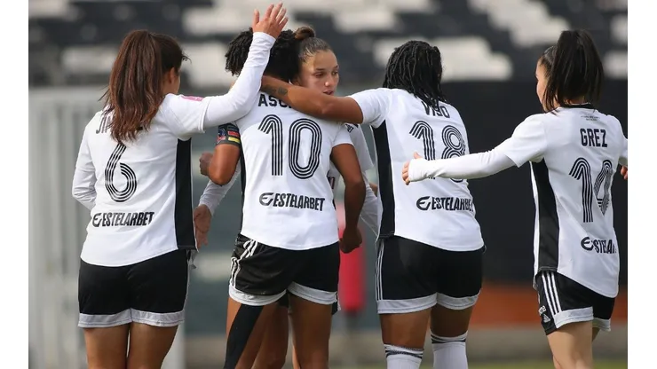 Colo Colo busca sacar boletos para la Copa Libertadores