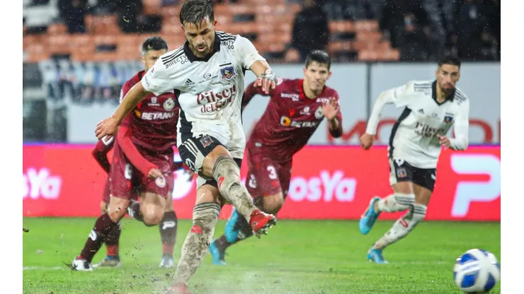Colo Colo podría jugar bajo la lluvia este jueves