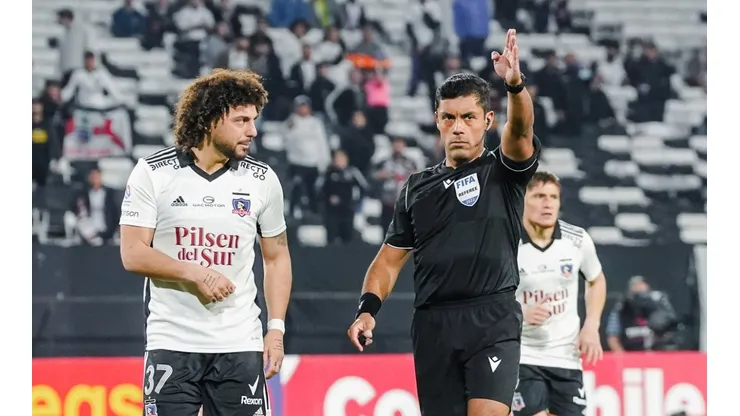 Colo Colo tiene a 4 jugadores al borde de la suspensión