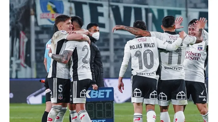 Colo Colo vuelve a los entrenamientos pensando en Unión Española