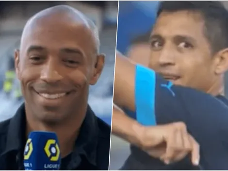 Henry se va con sonrisa de oreja a oreja al recibir camiseta de Alexis