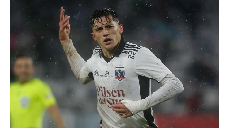 Negocio millonario: Colo Colo mira con ilusión los goles del Pibe