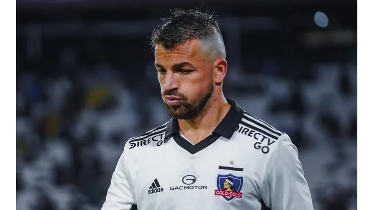 Gabriel Costa hace oídos sordos a sus críticos en Colo Colo.