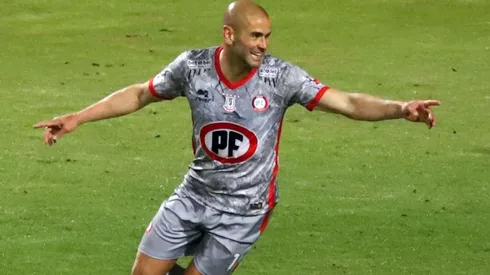 Sacha Saez comenzó a palpitar el partido de este domingo ante Colo Colo.