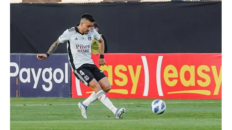 Matías Zaldivia salió lesionado ante Ñublense