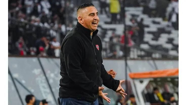 García no sabe de derrotas ante el Colo Colo de Gustavo Quinteros.