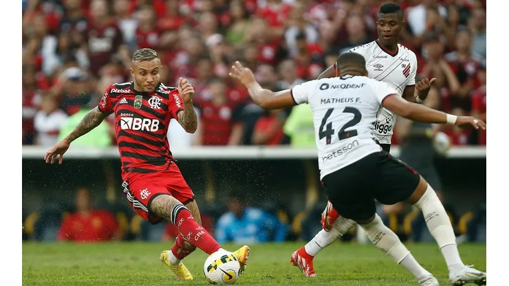 El Flamengo viene de golear al Paranaense, pero por Brasileirao