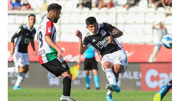 Colo Colo goleó a Palestino en la primera rueda