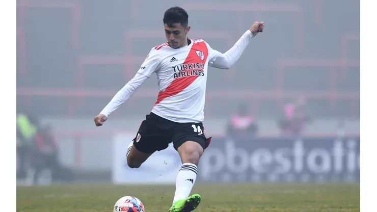 Pablo Solari asoma como titular ante Independiente de Avellaneda por la fecha 12.