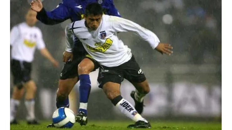 Arturo Vidal jugando ante Huachipato por Copa Sudamericana