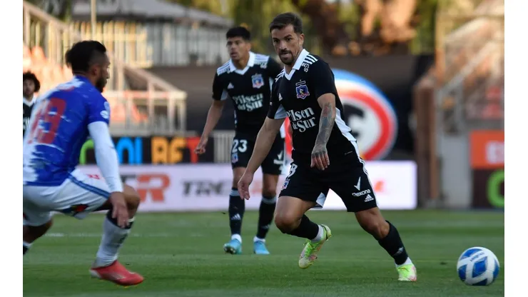 Gabriel Costa volverá al once titular luego de perderse el Clásico