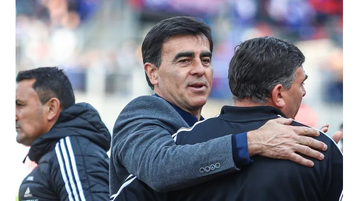 Gustavo Quinteros feliz por ganar otro clásico