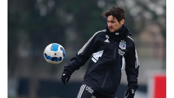 Marco Rojas no podrá debutar en el Superclásico