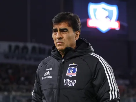 Quinteros niega llamado de Perú y avisa que no se mueve de Colo Colo