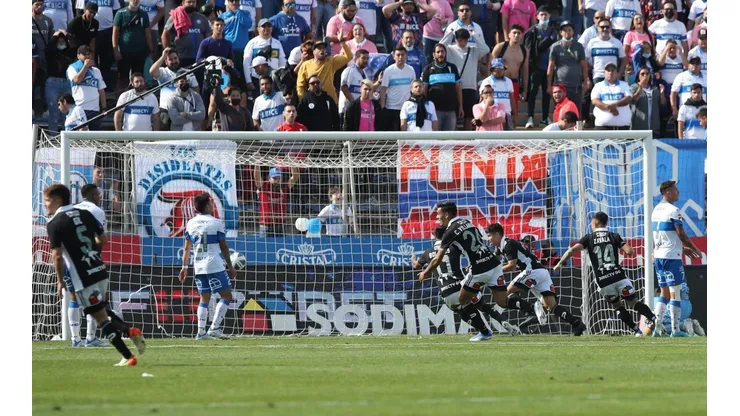 Colo Colo le saca una gran diferencia a la UC en la tabla