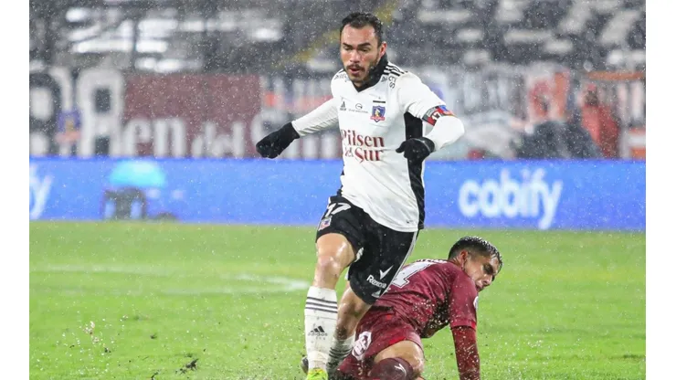 Representante de Gabriel Suazo trabaja por una oferta desde Europa
