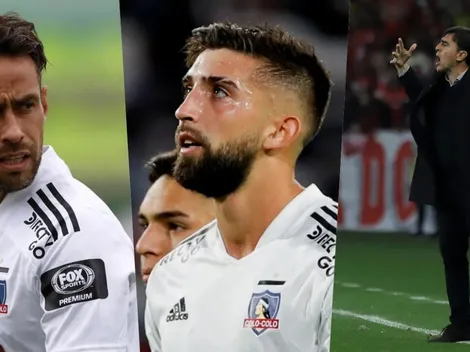 Jorge Valdivia le enrostra la lesión de Amor a Gustavo Quinteros