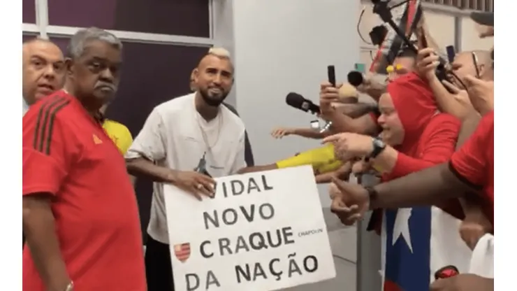 Arturo Vidal pone hermetismo en su llegada a Brasil