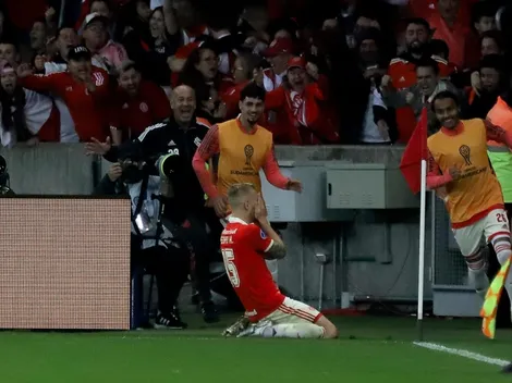 Inter de Porto Alegre marca el 4 a 1 y está eliminando a Colo Colo