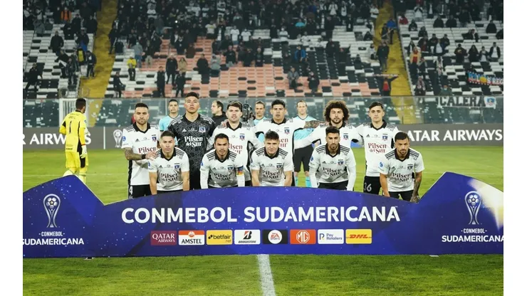 La formación de Colo Colo para enfrentar a Inter de Porto Alegre