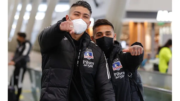 ¡Colo Colo en el aeropuerto rumbo a Brasil!
