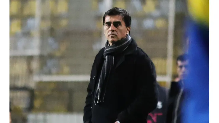 El estratega valoró el punto conseguido ante Everton con dos jugadores menos.
