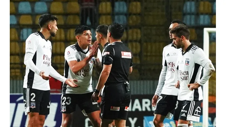 En Colo Colo no entienden el arbitraje de Felipe González