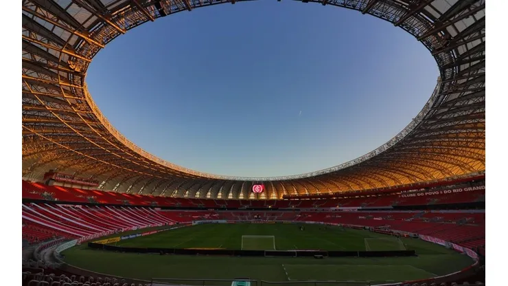 El Colorado recibirá a los albos a estadio lleno.