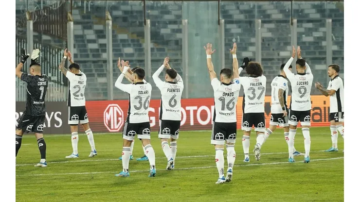 En Colo Colo aseguran que siguen buscando refuerzos para cumplirle al DT.