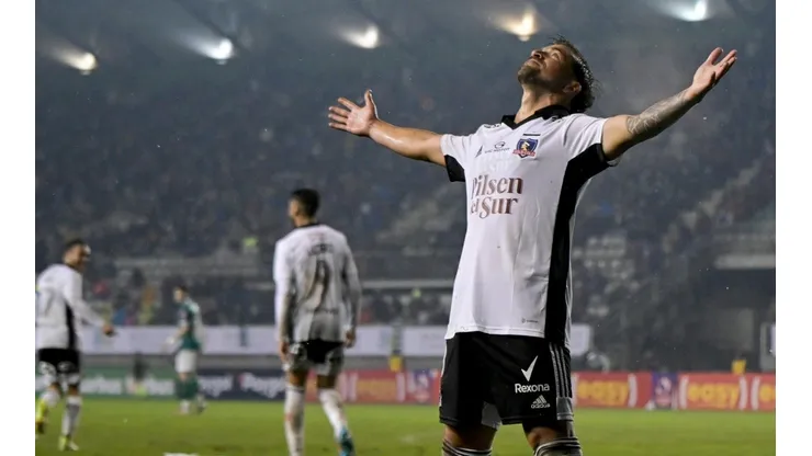 Colo Colo debuta en los octavos de final de la Copa Sudamericana de local en el Estadio Monumental ante Internacional de Porto Alegre.