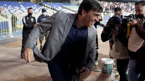 ¿Corre peligro la continuidad de Gustavo Quinteros?