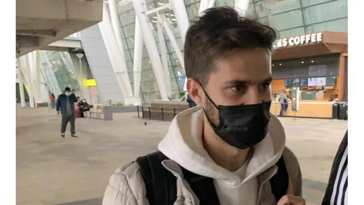 Agustín Bouzat ya está en Chile para convertirse en el primer refuerzo de Colo Colo