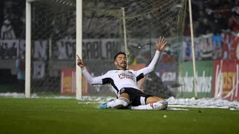 Juan Martín Lucero marca el segundo para Colo Colo