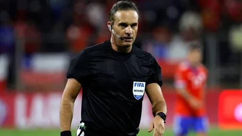 Patricio Loustau será el árbitro del partido entre Colo Colo e Internacional de Porto Alegre