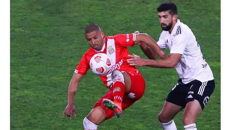 En el 2021 Leandro Benegas defendió la camiseta de Curicó Unido.