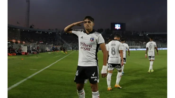 Ricardo Dabrowski le presta el ropero entero a Pablo Solari