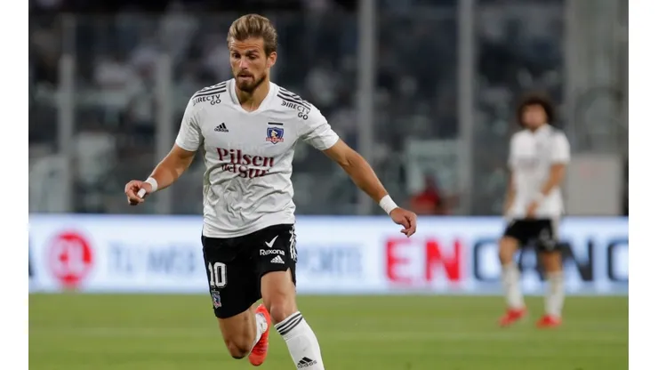 Los discretos números de Christian Santos en Colo Colo