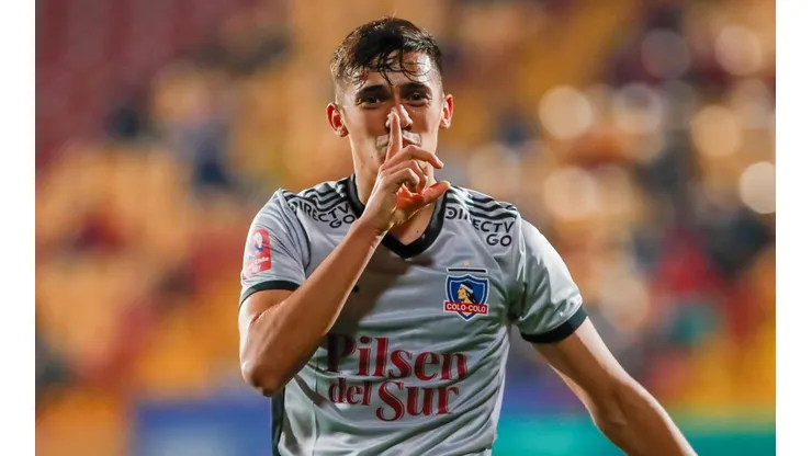 La dirigencia de Blanco y Negro rechazó la oferta del América por Pablo Solari.