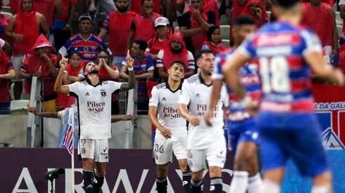 Juan Pablo Vojvoda adelanta el partido entre Fortaleza y Colo Colo