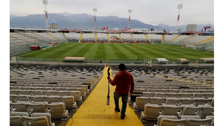 Estadio Monumental a puertas cerradas