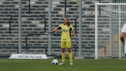 Antonia Canales con el arco en cero en Colo Colo