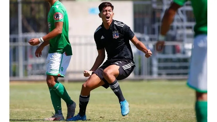 Ervin Vaca a la espera de los pasajes para volver a Colo Colo