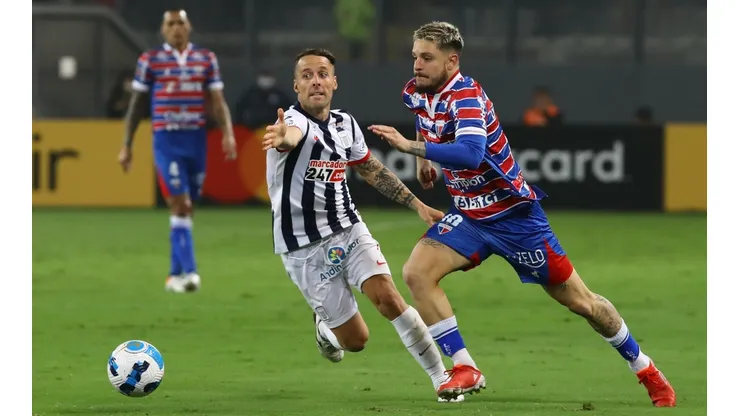 Fortaleza igualó los siete puntos de Colo Colo.