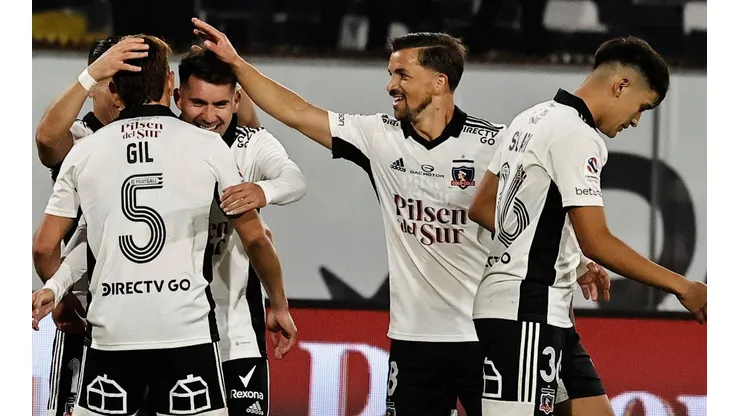 Colo Colo goleó categóricamente por 4-0 a Coquimbo Unido.